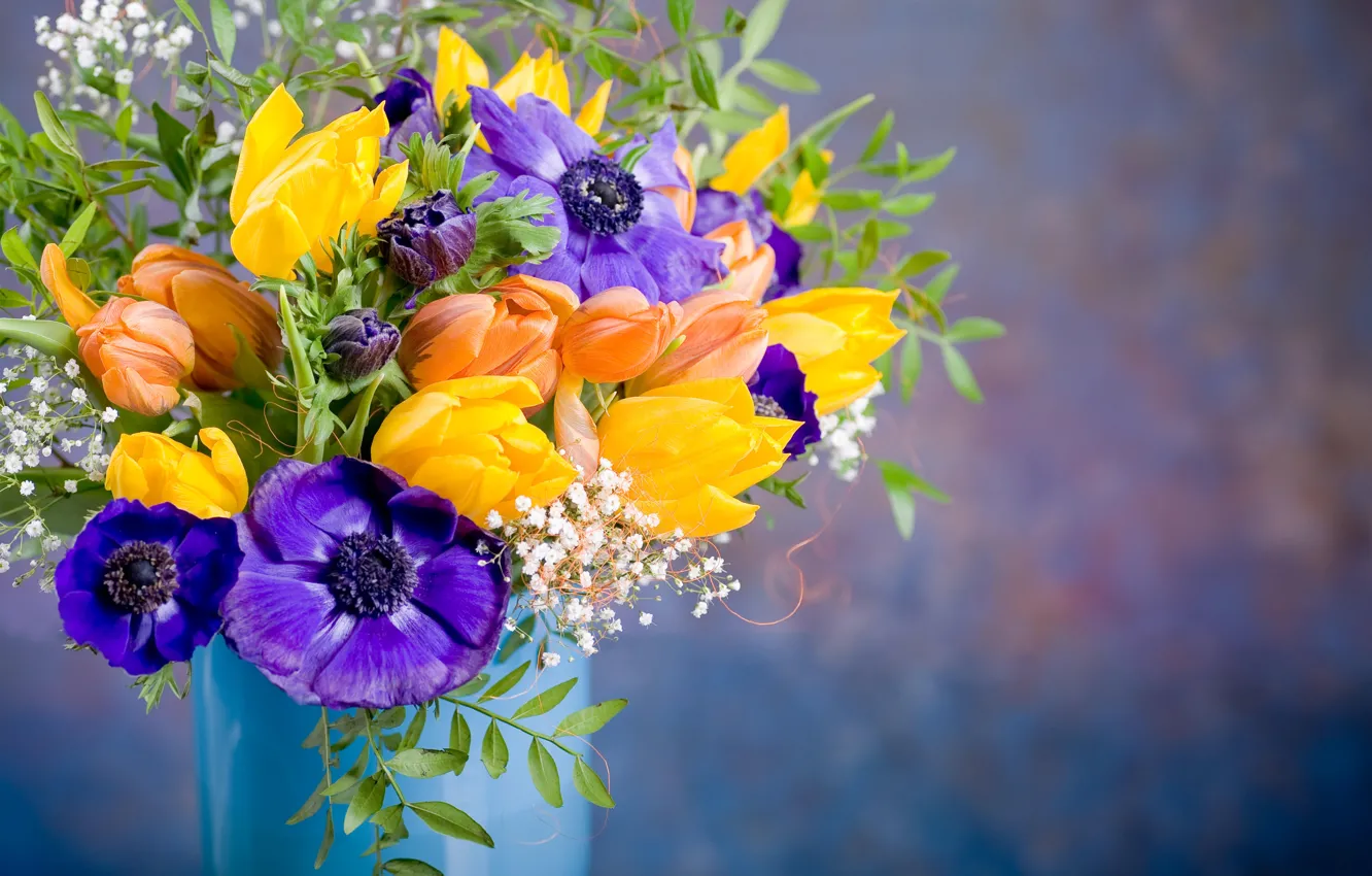 Фото обои цветы, букет, тюльпаны, ваза, анемоны