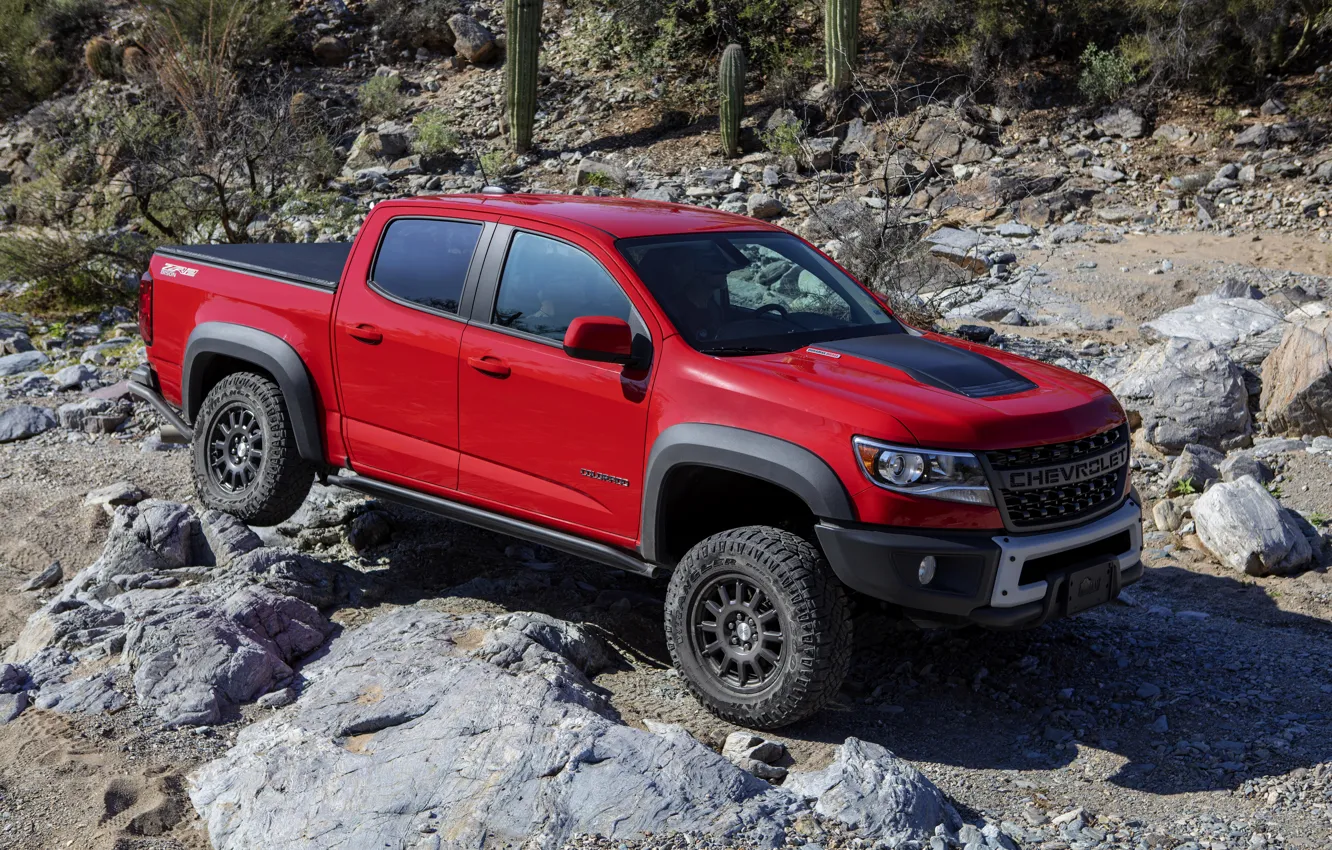 Фото обои ветки, красный, камни, Chevrolet, пикап, Colorado, 2019, ZR2 Bison