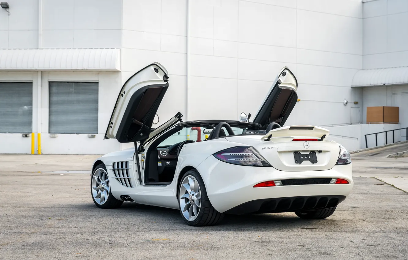 Фото обои Roadster, Белый, Суперкар, 2009, Антикрыло, Mercedes-Benz SLR McLaren