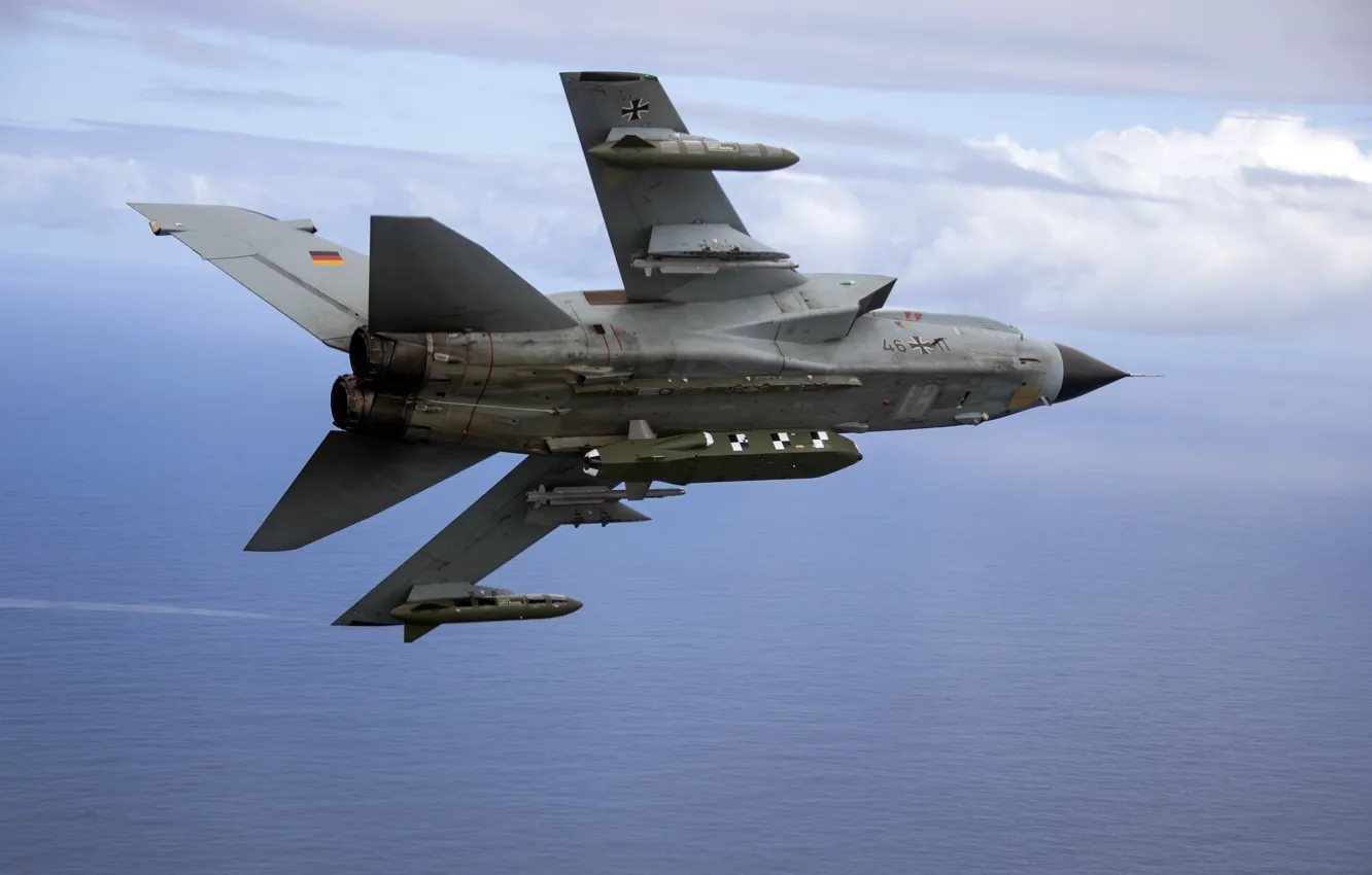 Фото обои истребитель, бомбардировщик, Panavia Tornado