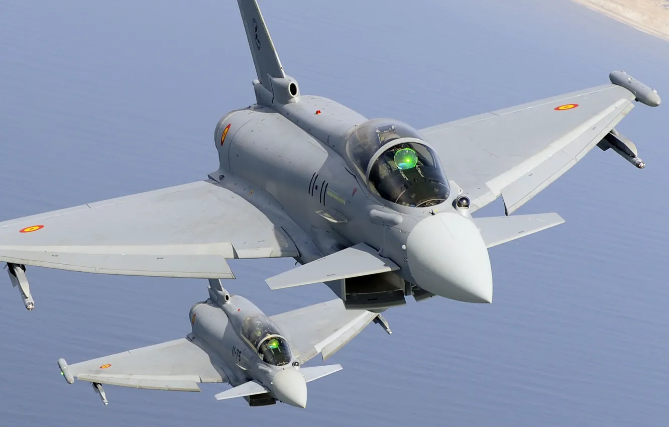 Фото обои истребитель, пилот, Eurofighter Typhoon, ВВС Испании, ПГО, ИЛС, ОЛС