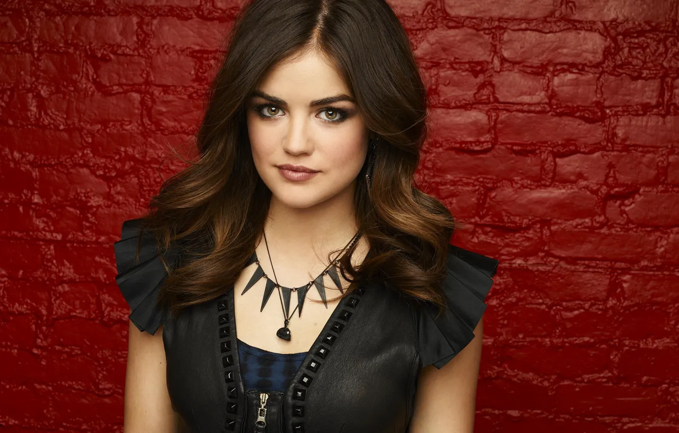 Фото обои сериал, Lucy Hale, Pretty Little Liars, Милые обманщицы