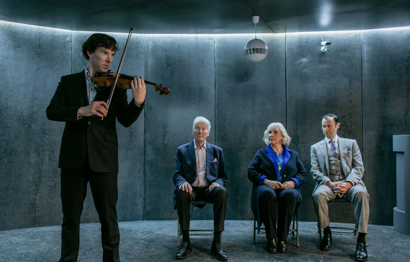 Фото обои скрипка, семья, братья, Шерлок Холмс, родители, Бенедикт Камбербэтч, Benedict Cumberbatch, кадр из фильма