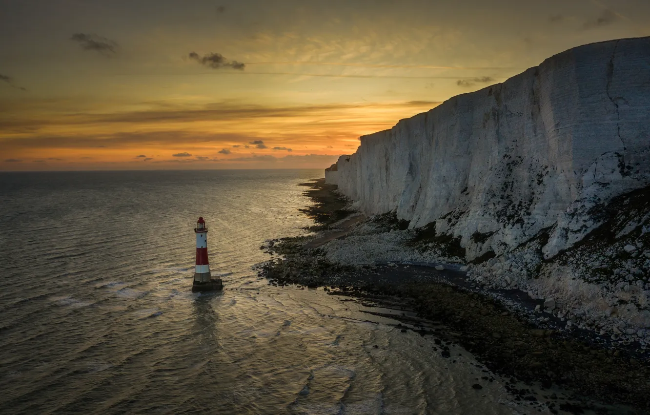 Фото обои море, закат, скала, маяк, Англия, England, Ла-Манш, English Channel