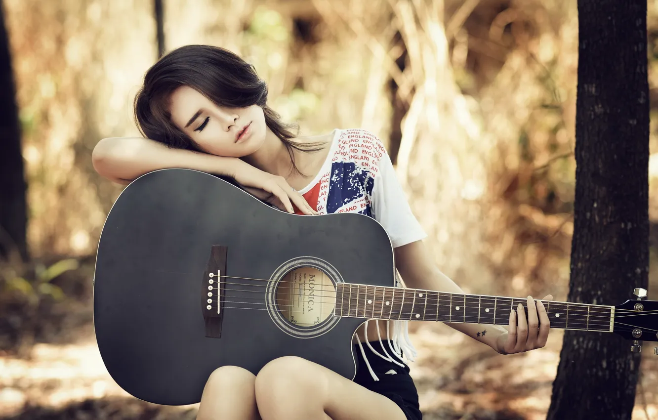 Фото обои девушка, гитара, азиатка