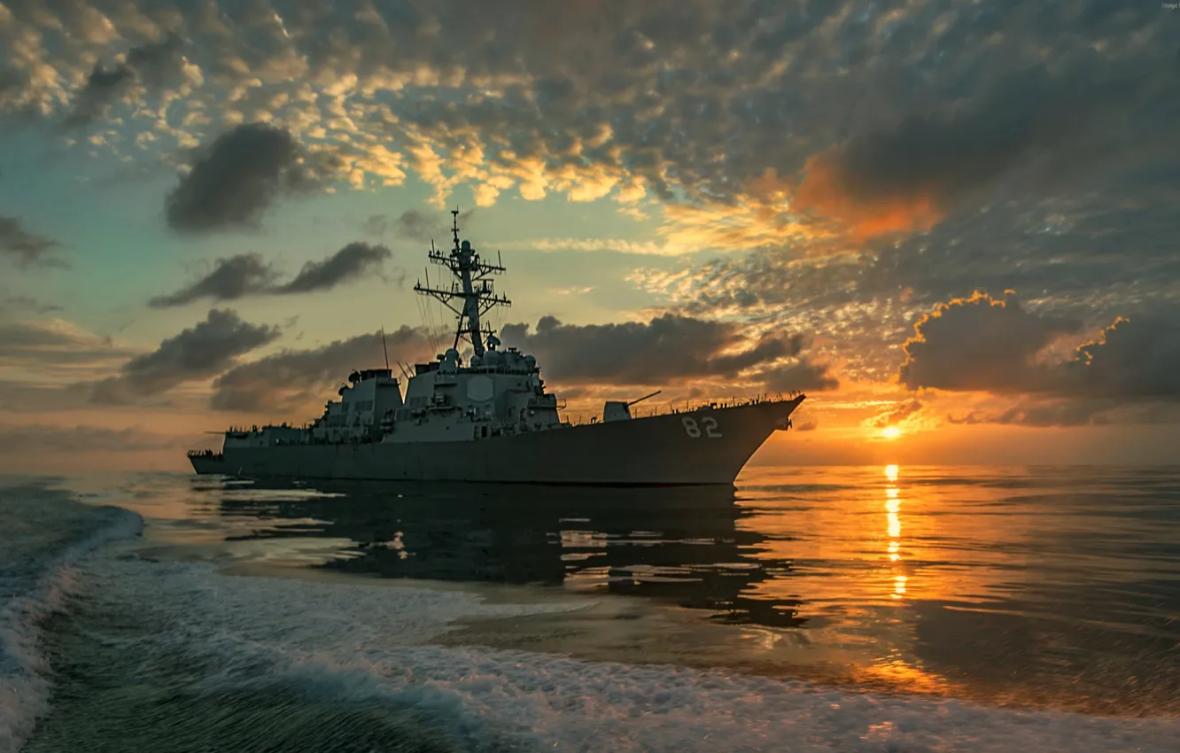 Фото обои закат, эскадренный, миноносец, DDG-82, USS Lassen