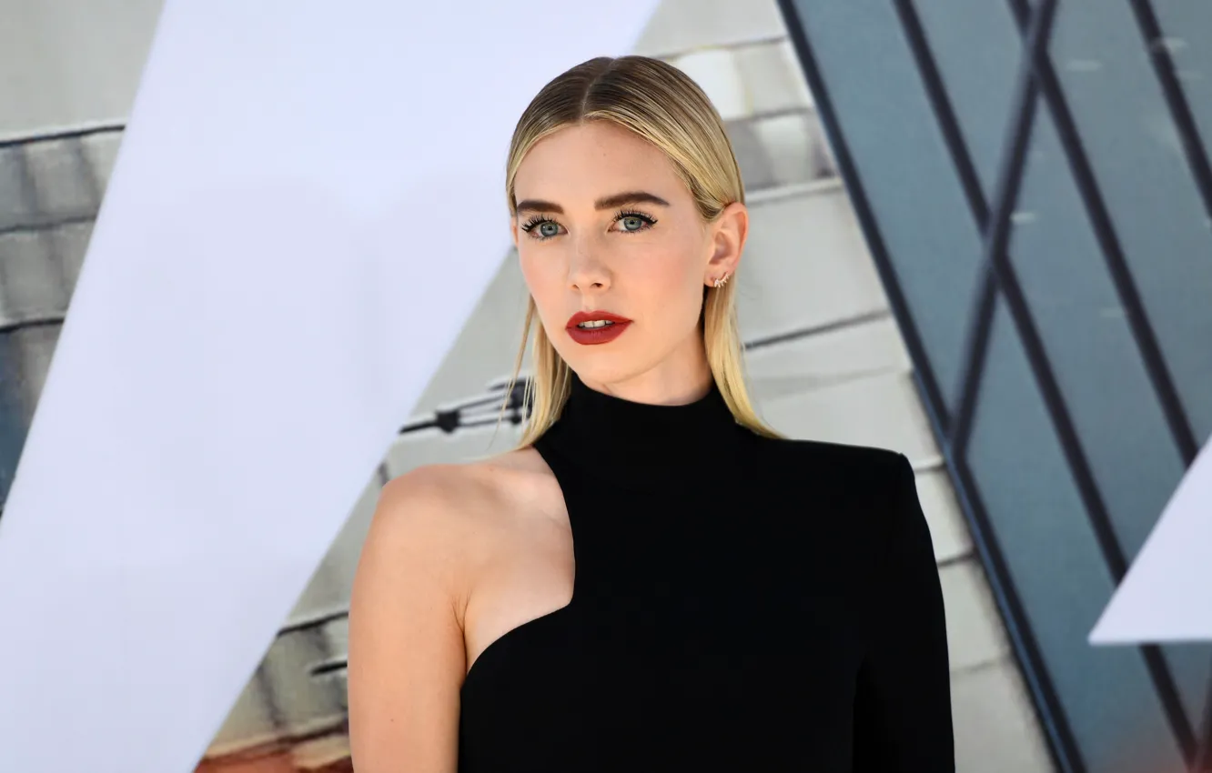 Фото обои взгляд, поза, макияж, актриса, hair, Ванесса Кирби, Vanessa Kirby