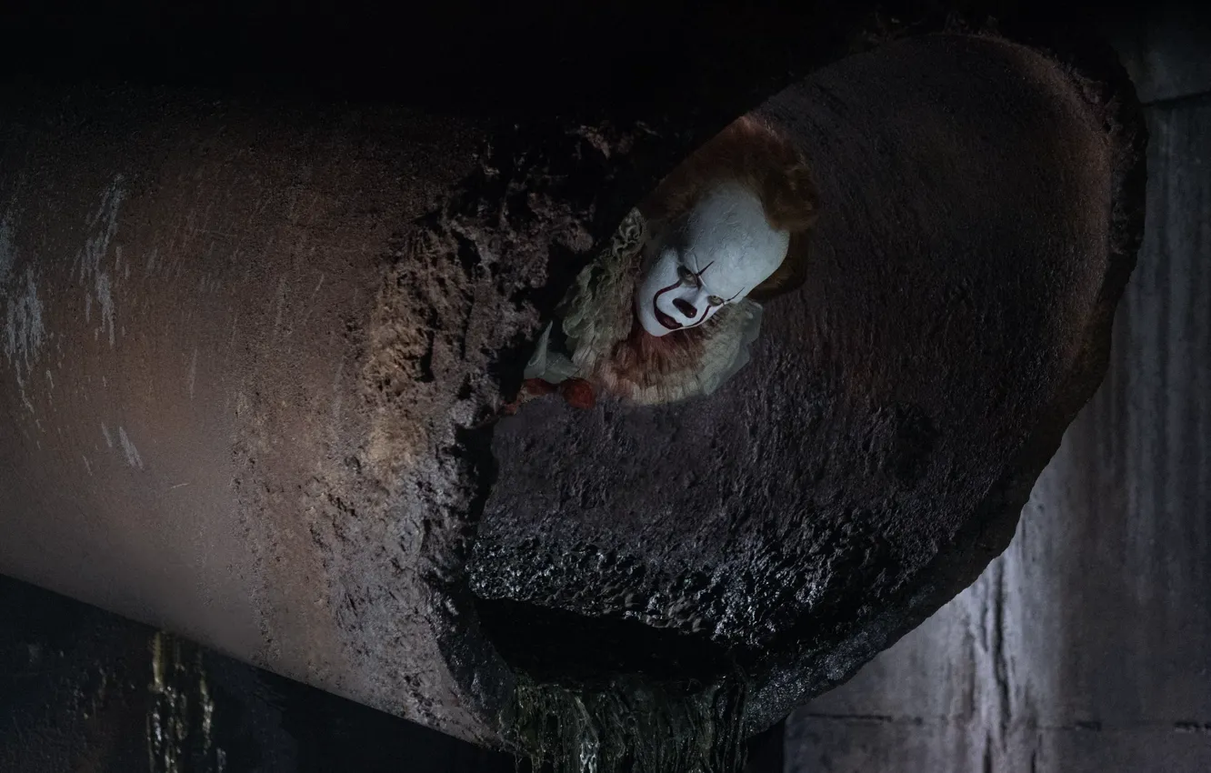Фото обои man, bad, fear, evil, killer, clown, terror, pipe