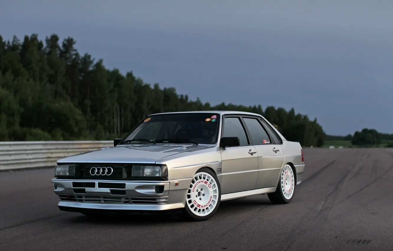 Фото обои Audi, Седан, Quattro, 1984, Полноприводный, В анфас