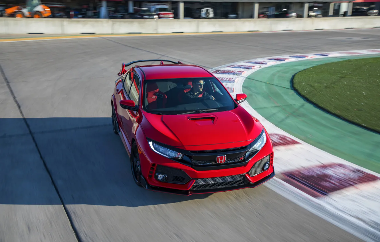 Фото обои красный, движение, поворот, Honda, хэтчбэк, пятидверный, 2019, Civic Type R