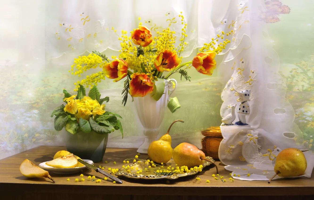 Фото обои цветы, стол, тарелка, нож, тюльпаны, ваза, фрукты, натюрморт