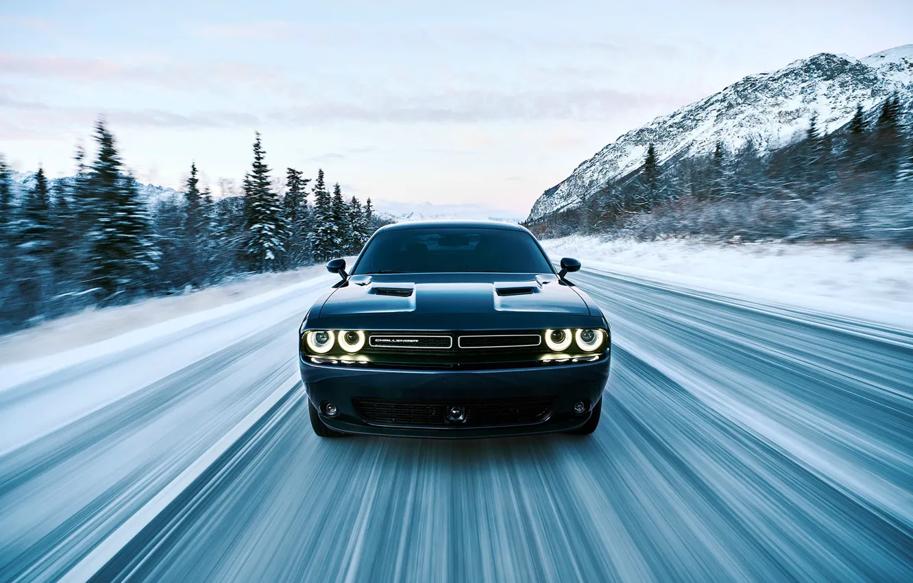 Фото обои sky, dodge, challenger, mountains, speed, racing, spruce, movement