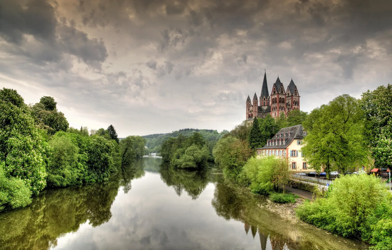 Фото обои деревья, замок, Германия, собор, Germany, городской пейзаж, Limburg, река Лена