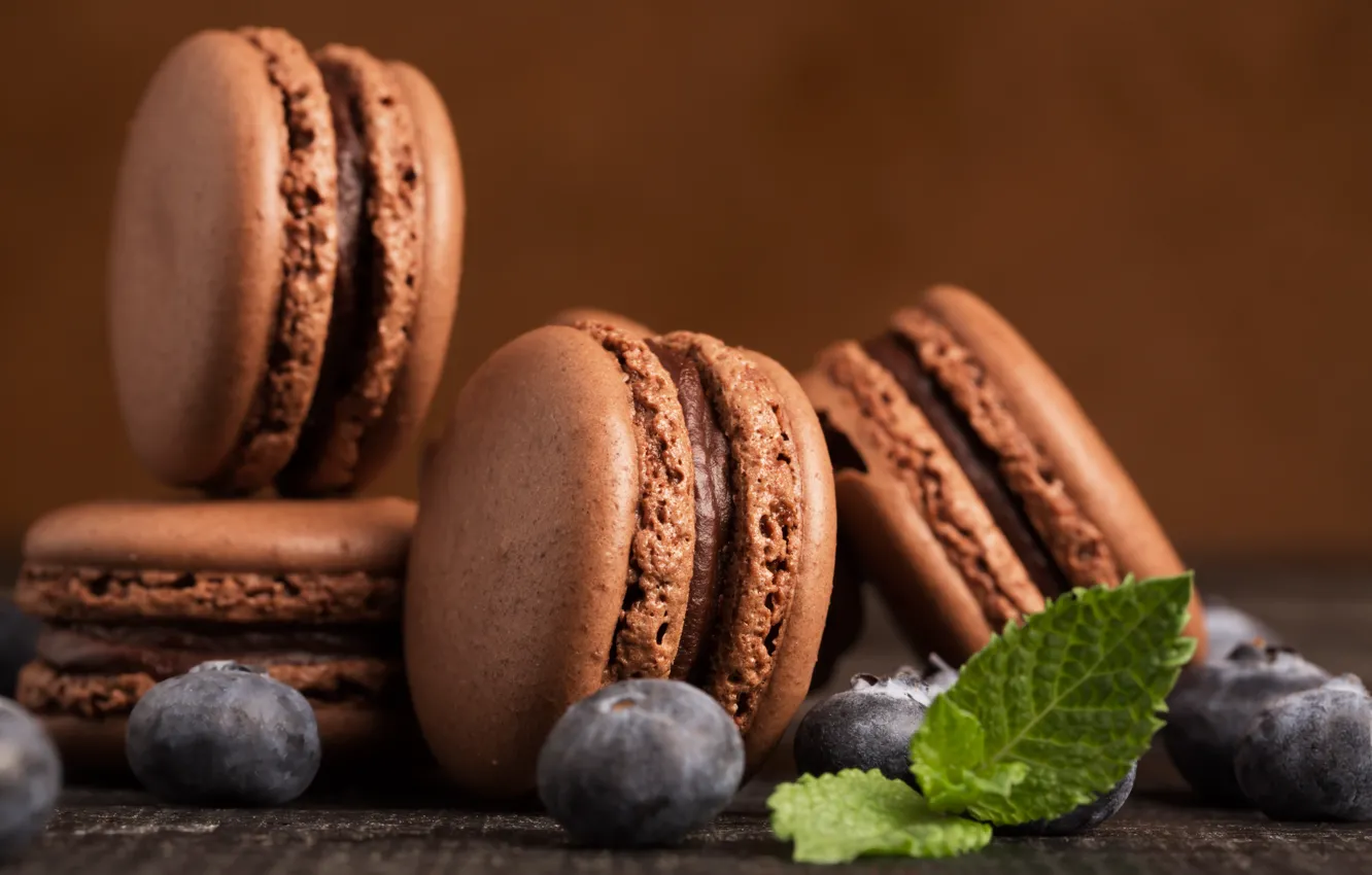 Фото обои ягоды, печенье, черника, мята, шоколадное, французский, macaron, Myfoodie