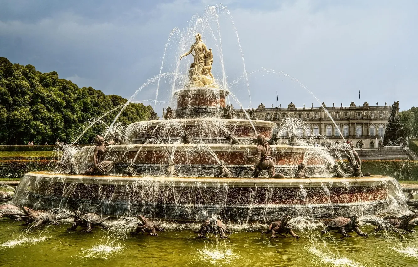 Фото обои город, Бавария, фонтан, Bayern - Latonabrunnen Chiemse