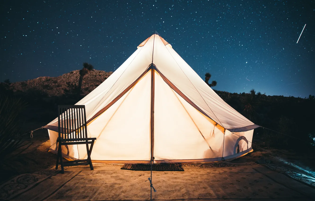 Фото обои небо, звезды, свет, стул, палатка, kal loftus