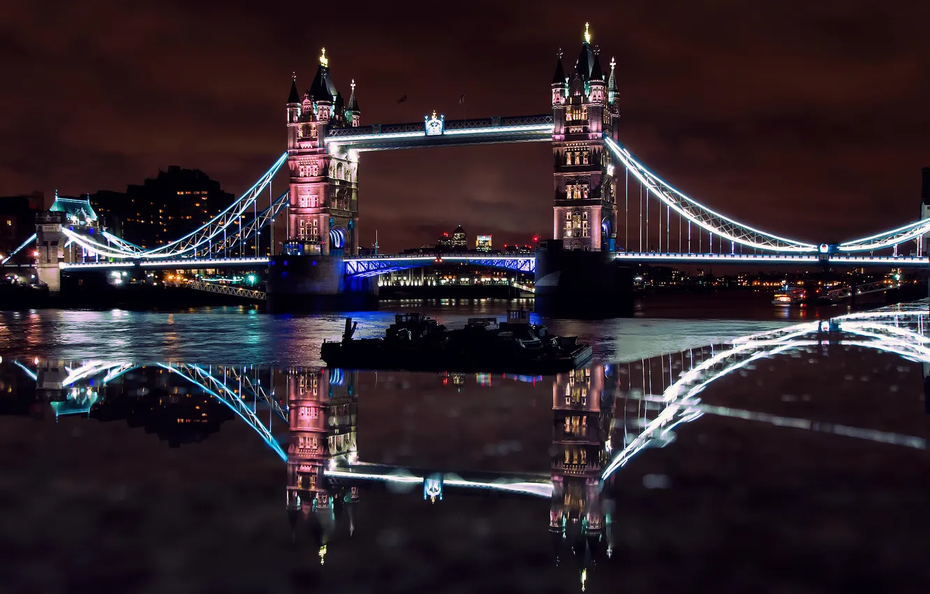 Фото обои отражения, ночь, мост, город, Англия, Лондон, подсветка