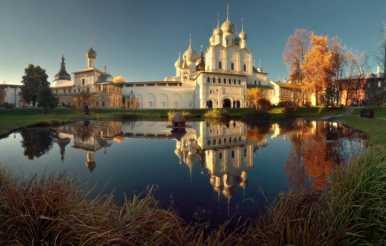 Фото обои осень, пейзаж, природа, пруд, отражение, храм, Кремль, Ростов