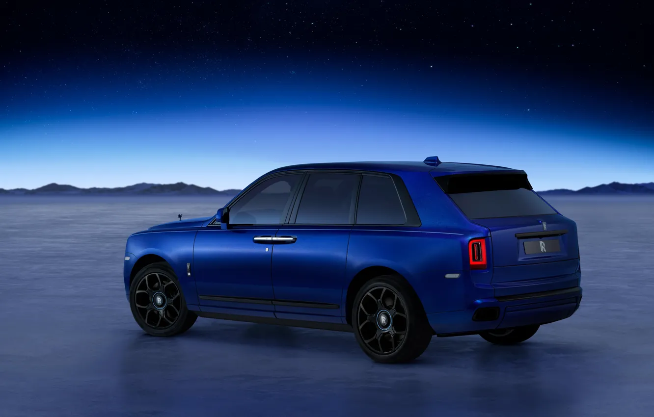 Фото обои Rolls-Royce, Cullinan, Rolls-Royce Cullinan Black Badge Blue Shadow