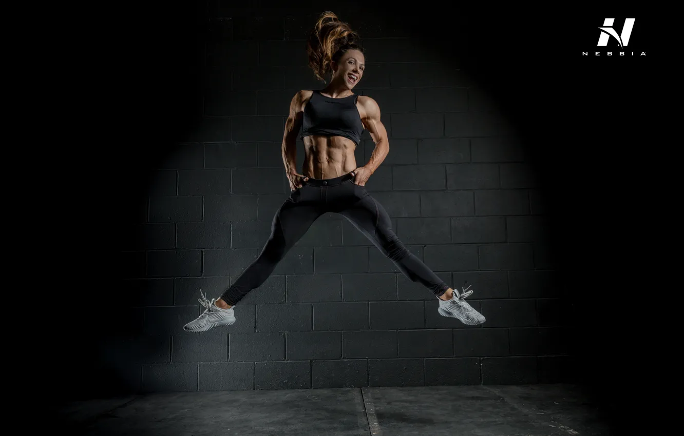 Фото обои jump, fitness, abs