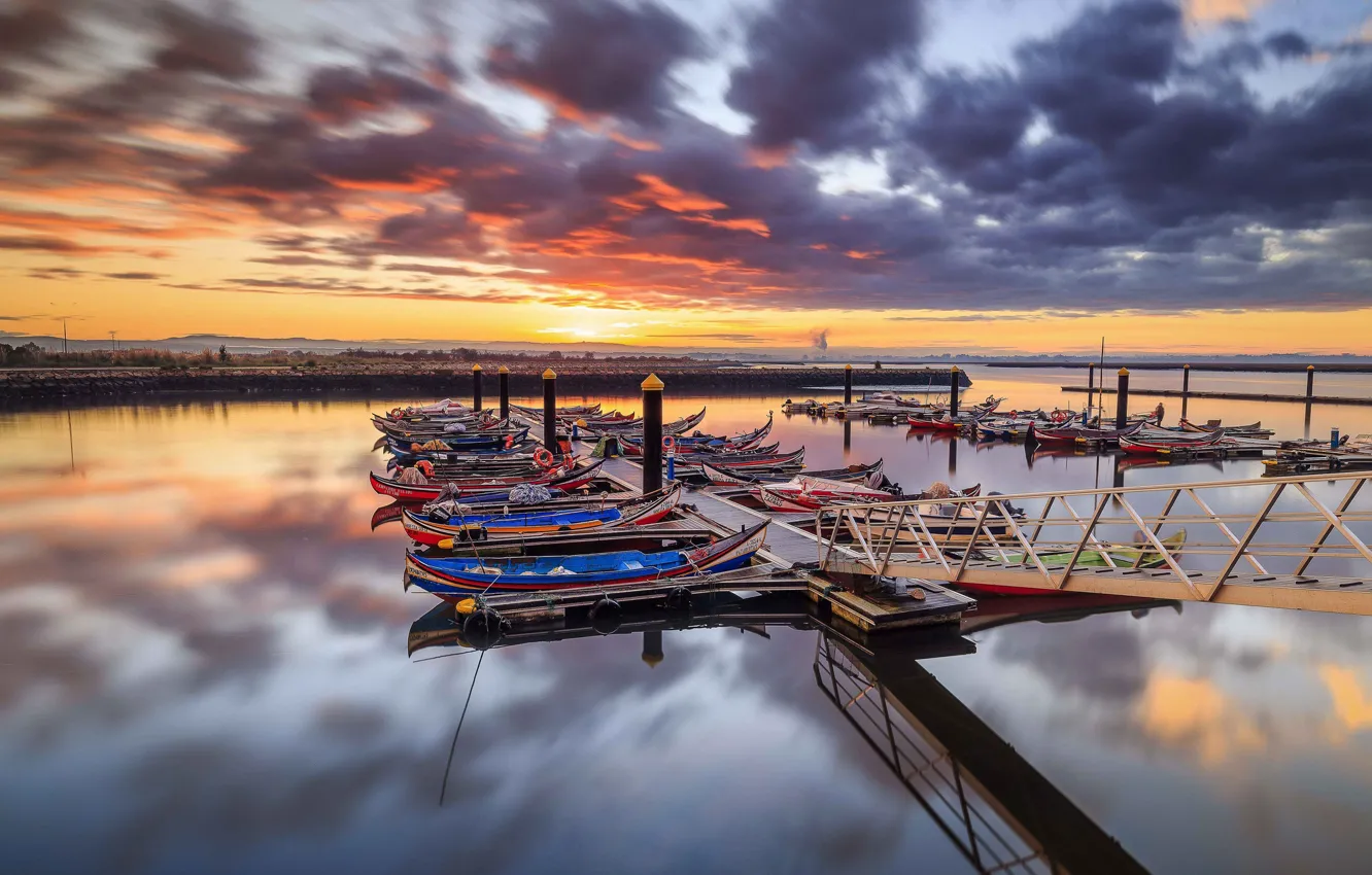 Фото обои лодки, причал, Португалия, Portugal, Ria de Aveiro