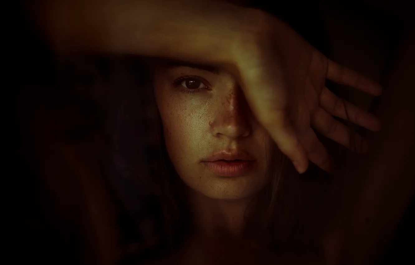 Фото обои веснушки, губки, Anne Hoffmann