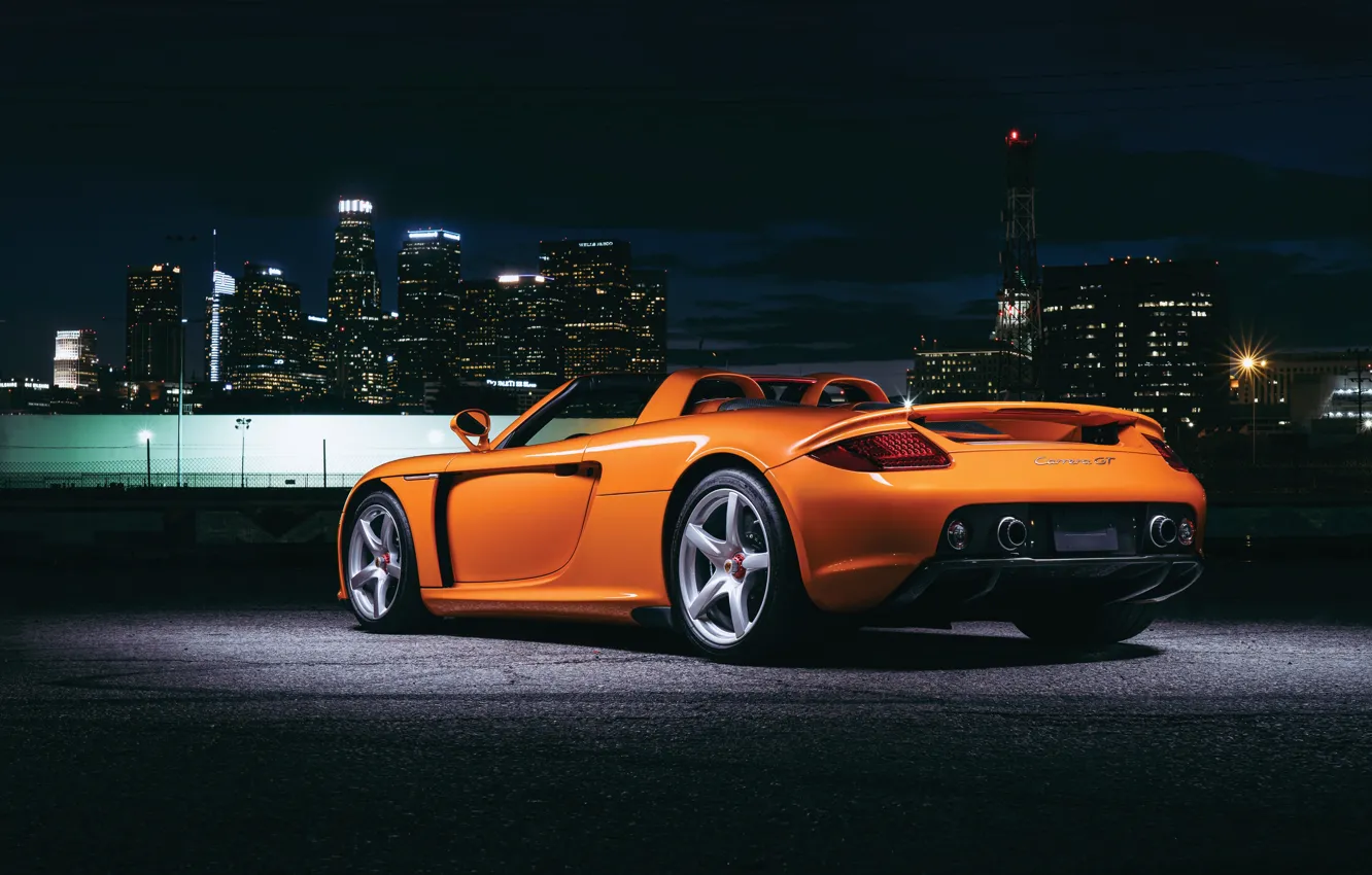 Фото обои city, Porsche, supercar, night, beautiful, orange, Porsche Carrera GT, legendary