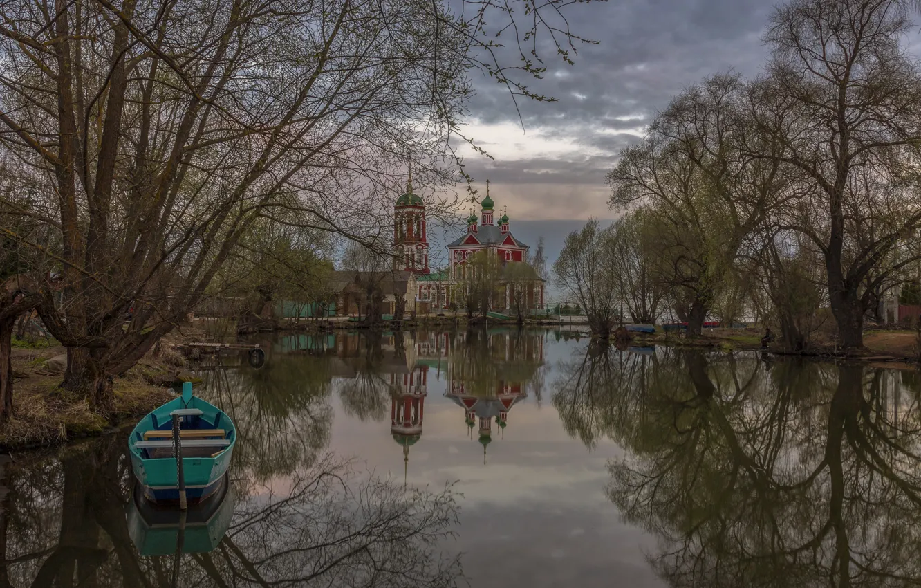 Фото обои пейзаж, природа, отражение, река, лодка, весна, храм, Переславль-Залесский