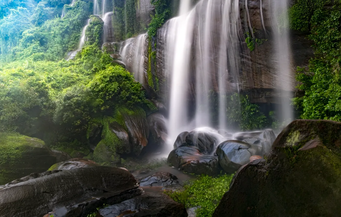 Фото обои пейзаж, природа, скалы, берег, растительность, водопад
