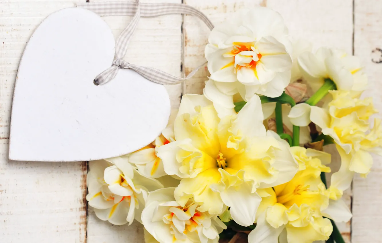 Фото обои цветы, сердце, весна, love, heart, wood, flowers, romantic