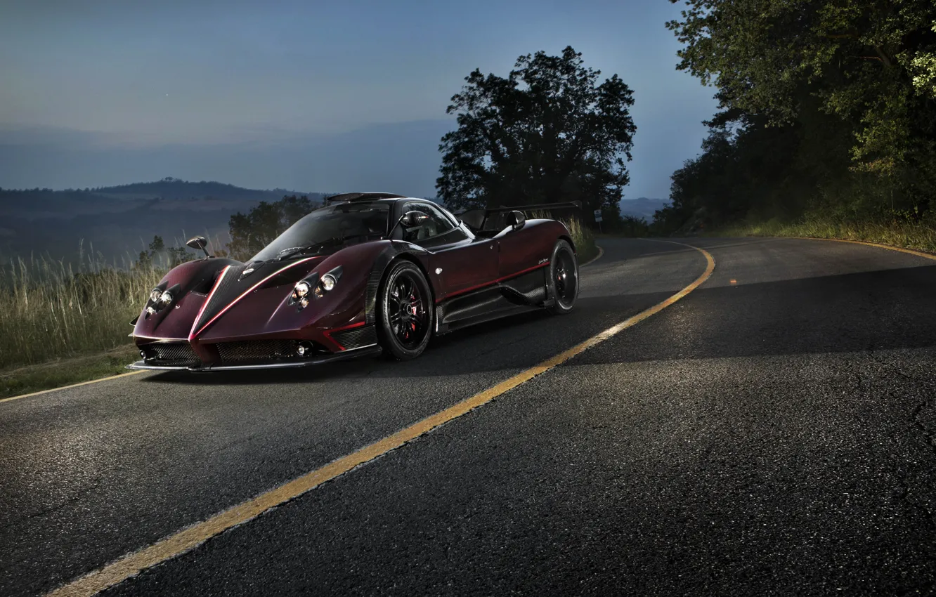 Фото обои Pagani, Автомобиль, Zonda, Бордовый, 2017, Fantasma Evo