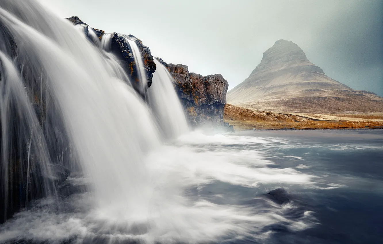 Фото обои гора, водопад, Исландия, Киркьюфетль