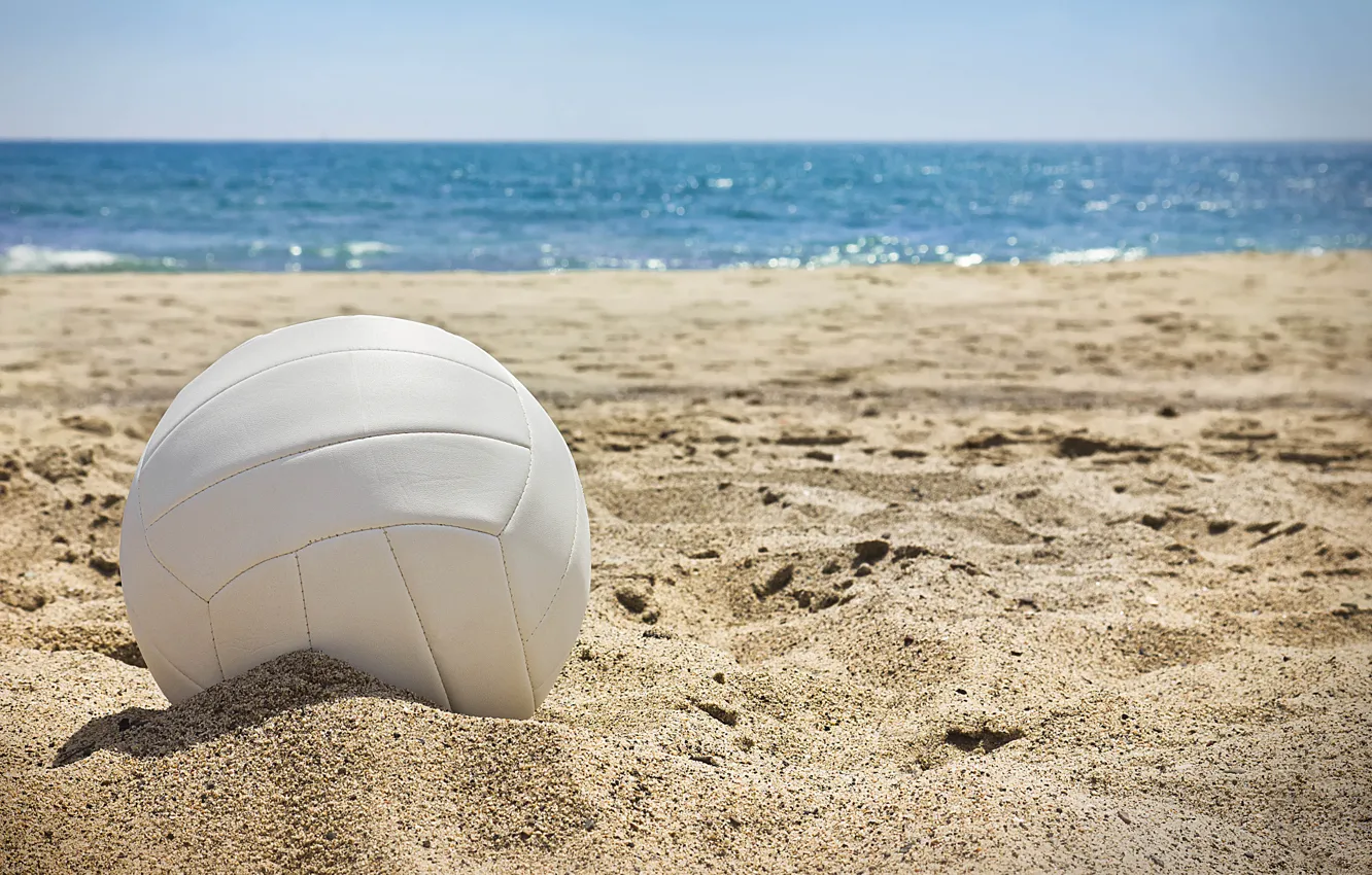Фото обои песок, море, волны, солнце, пейзаж, отдых, мяч, позитив