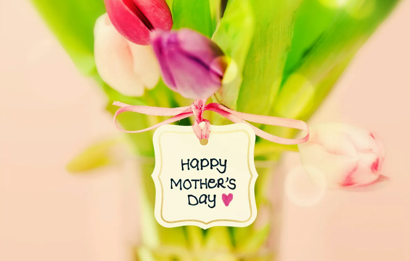 Фото обои надпись, тюльпаны, сердечко, бантик, блюр, боке, открытка, день матери
