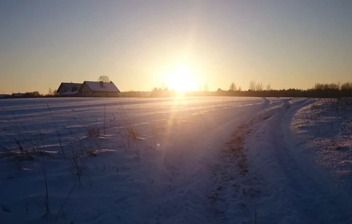 Фото обои зима, солнце, закат, деревня