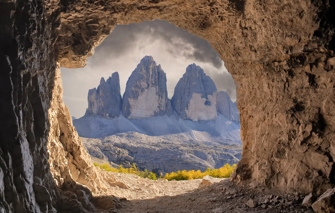Фото обои горы, скалы, вершины, вид, арка, пещера, Доломиты