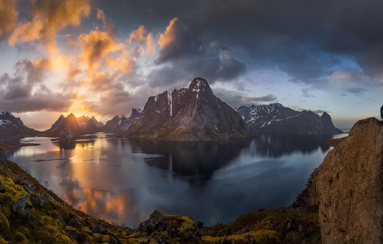 Фото обои небо, вода, горы