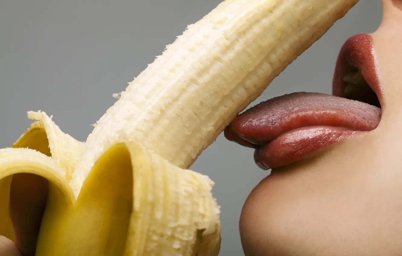 Фото обои lips, banana, tongue, teeth