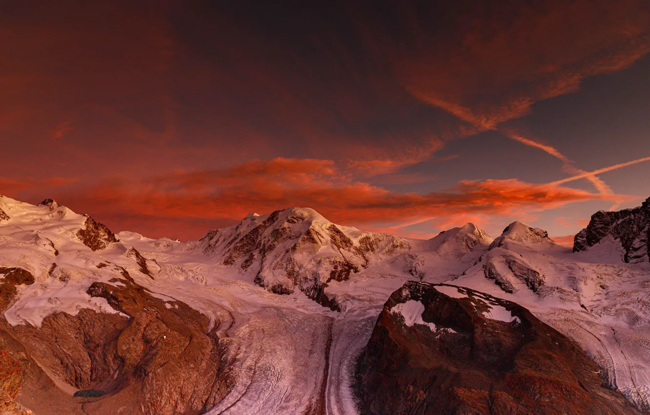 Фото обои Пеннинские Альпы, скалистый хребет, Горнерграт