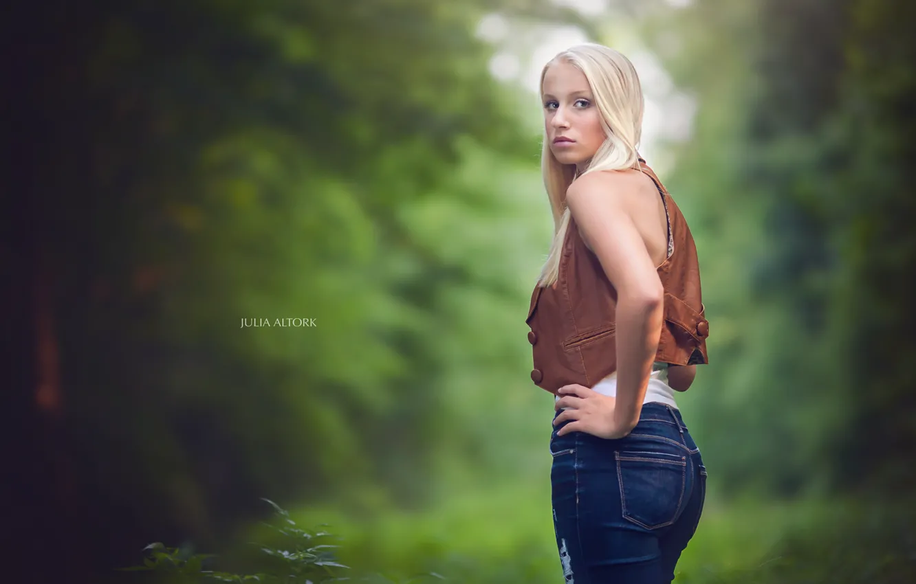 Фото обои девушка, поза, фон