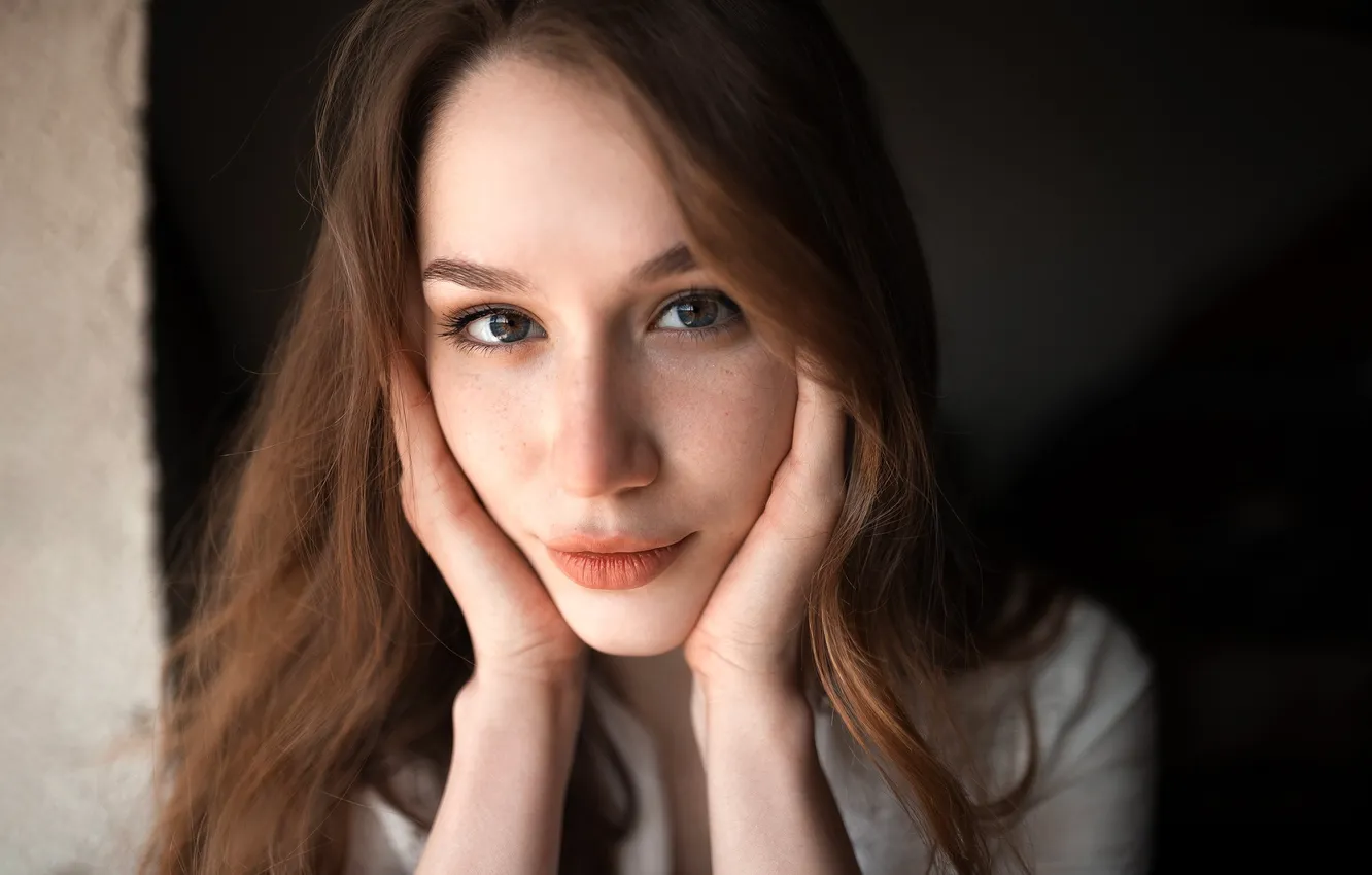 Фото обои girl, brown hair, photo, blue eyes, model, face, brunette, portrait