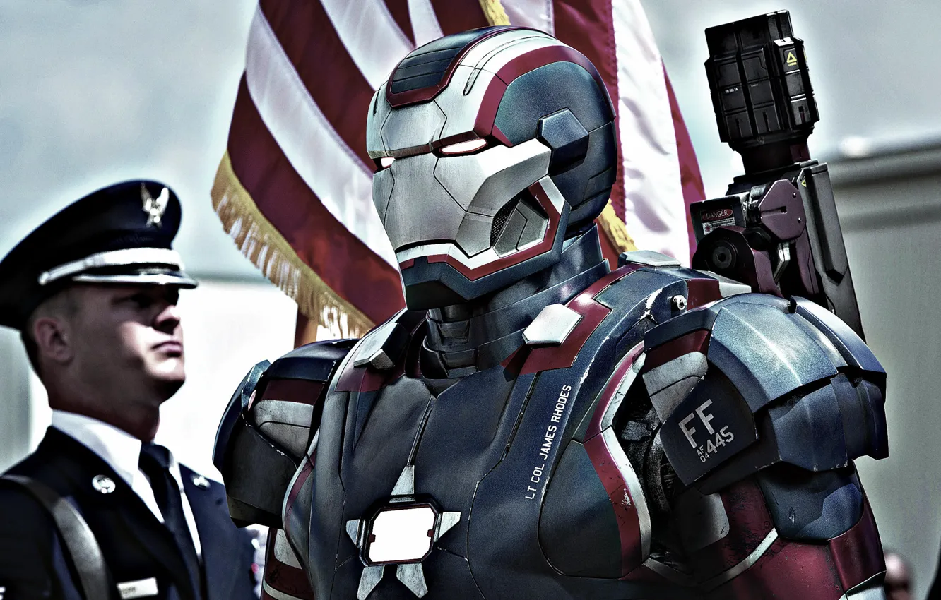 Фото обои флаг, костюм, железный патриот, iron man 3