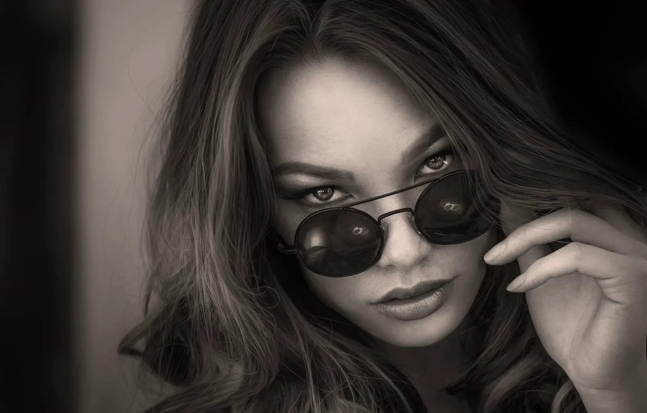 Фото обои взгляд, девушка, волосы, очки, Joachim Bergauer