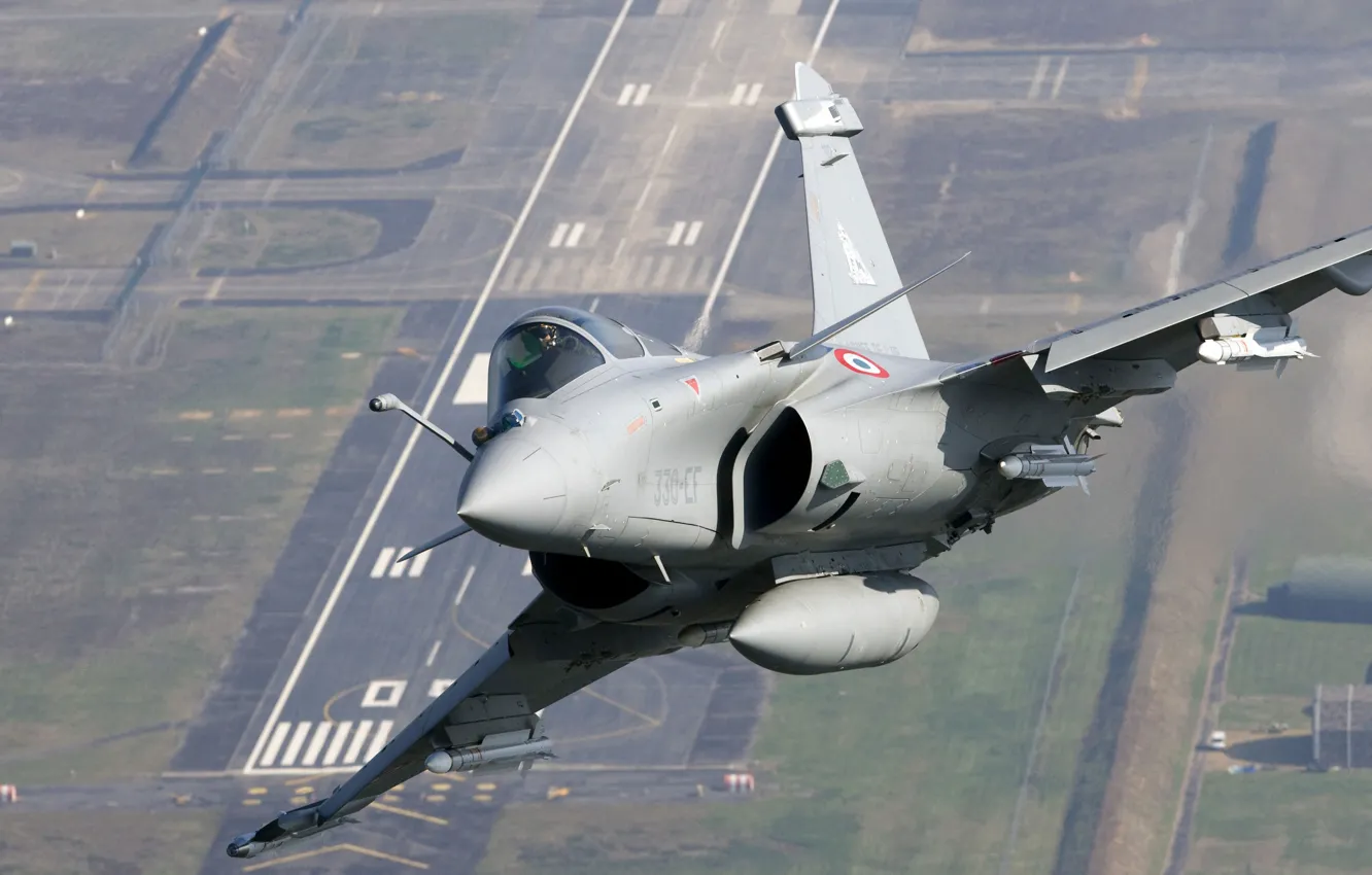 Фото обои Истребитель, Ракета, Пилот, ВПП, Dassault Rafale, ВВС Франции, Кокпит, Armée de l'Air