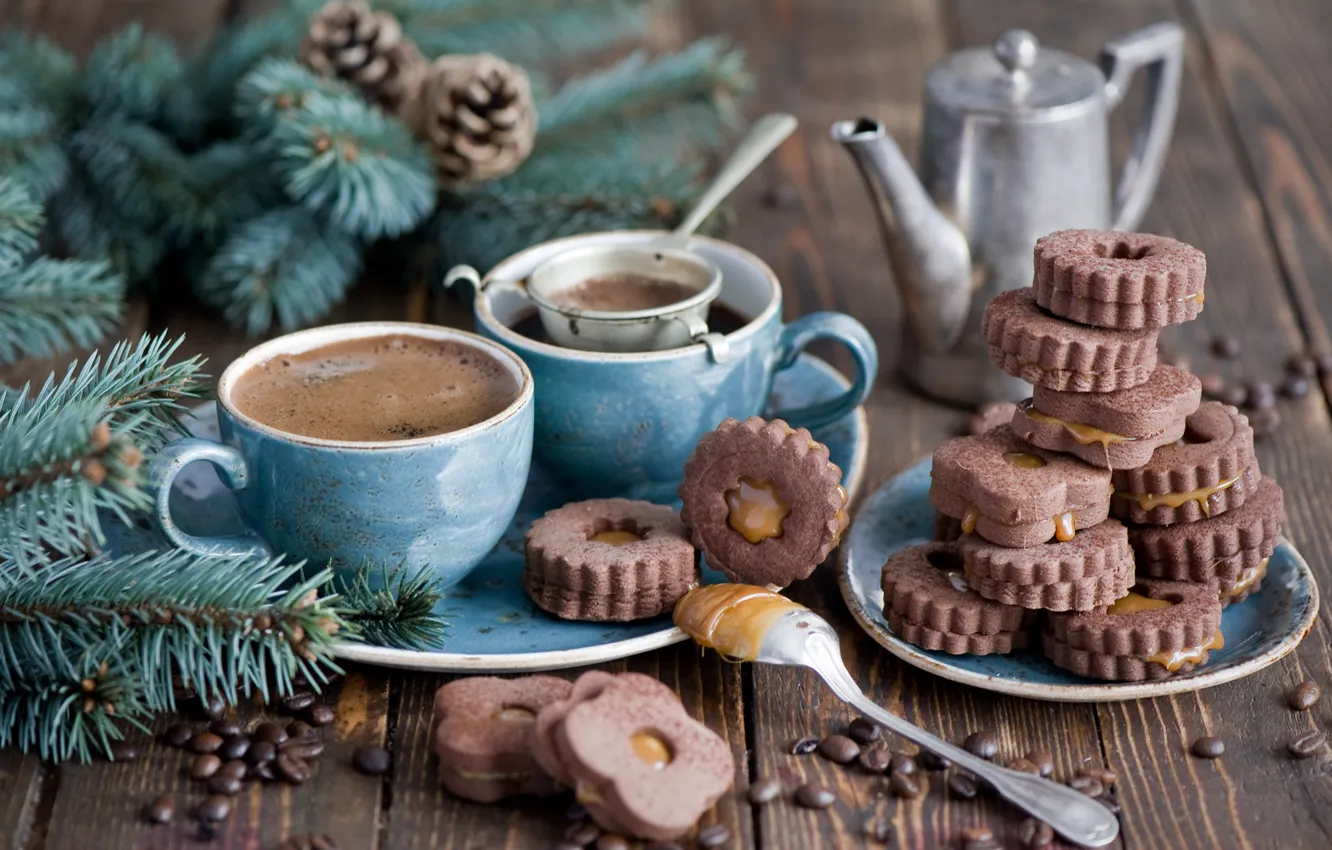Фото обои зима, ветки, кофе, ель, печенье, чашки, шишки, десерт