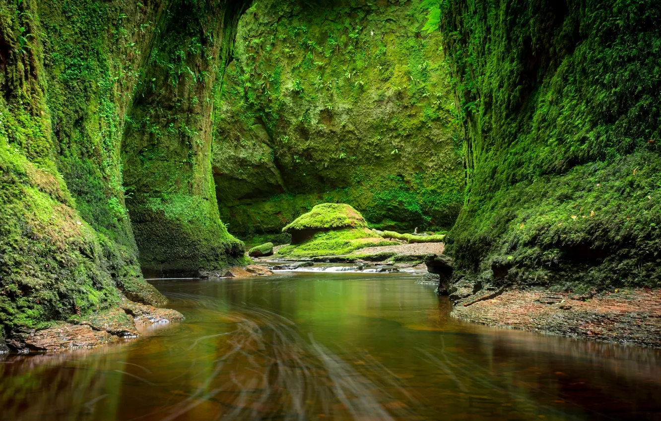 Фото обои зелень, ручей, камни, скалы, мох, Шотландия, Craighat