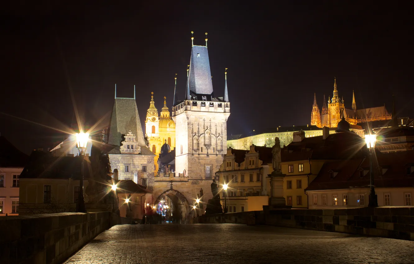 Фото обои ночь, огни, башня, Прага, Чехия, собор, Карлов мост