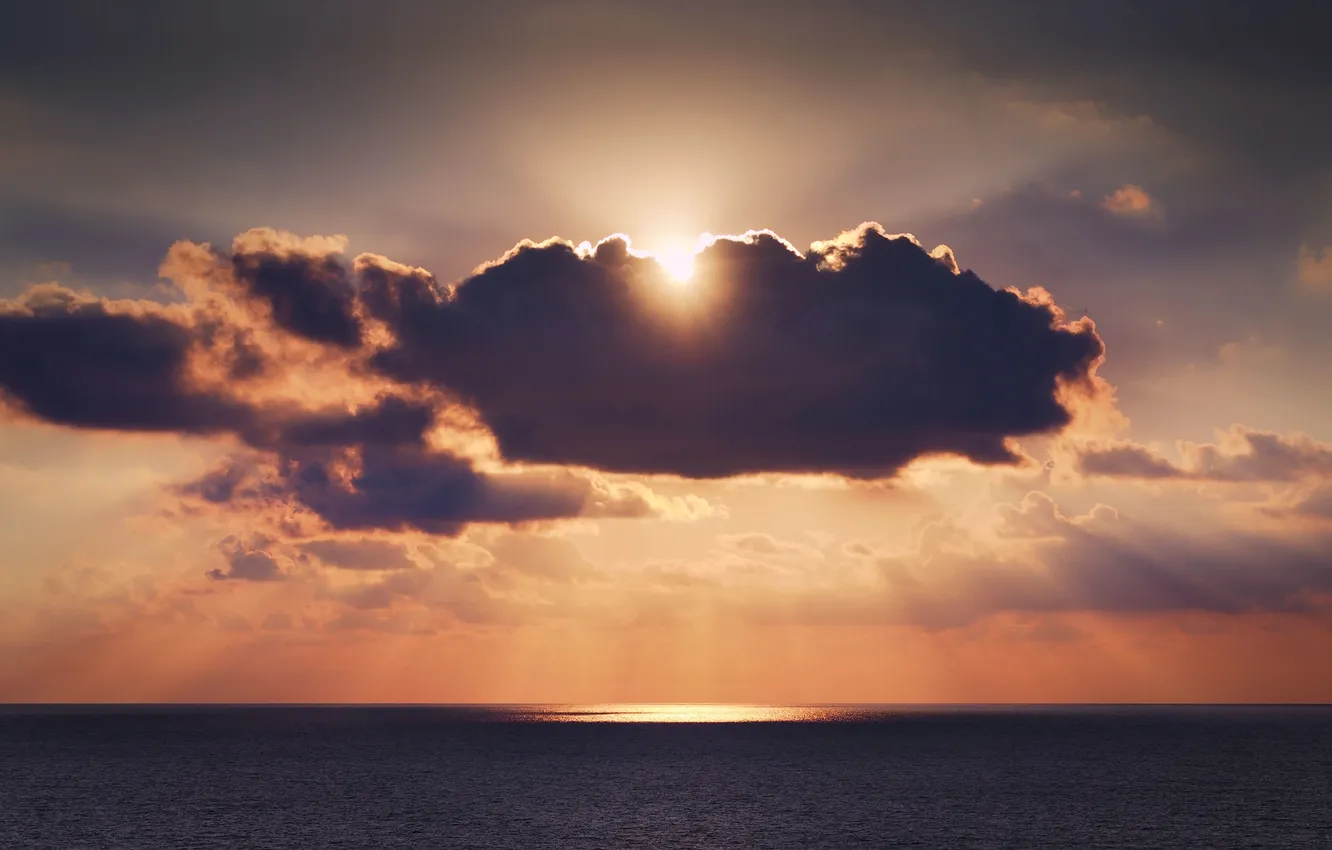 Фото обои море, небо, солнце, облака, отражение, зеркало, горизонт