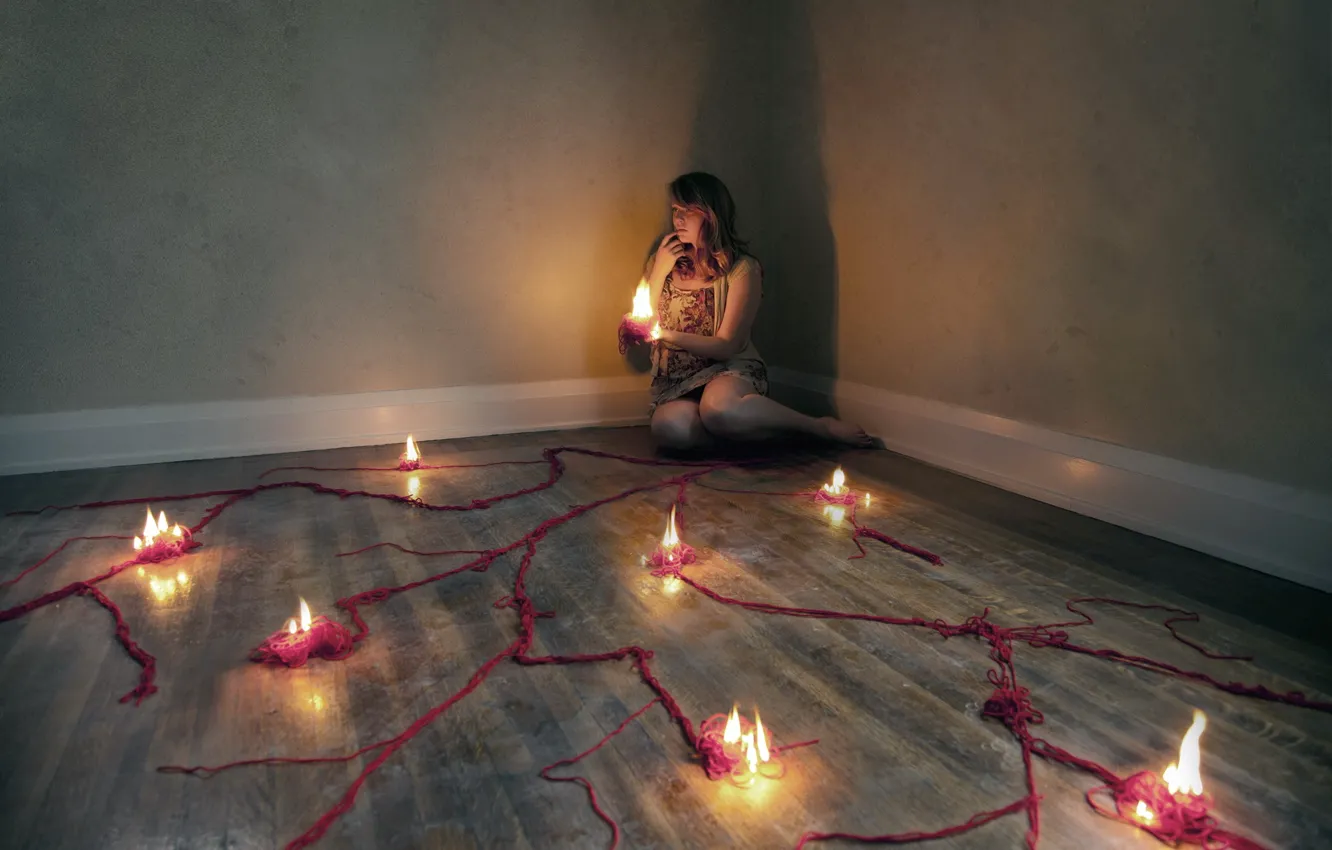 Фото обои девушка, ритуал, свечи