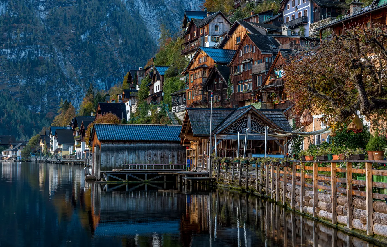Фото обои озеро, здания, дома, Австрия, склон, набережная, Austria, Hallstatt